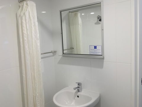 Ibis Budget - Gosford - Accommodation Sunshine Coast 4