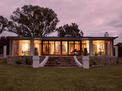 Belmont - Accommodation Sunshine Coast 0