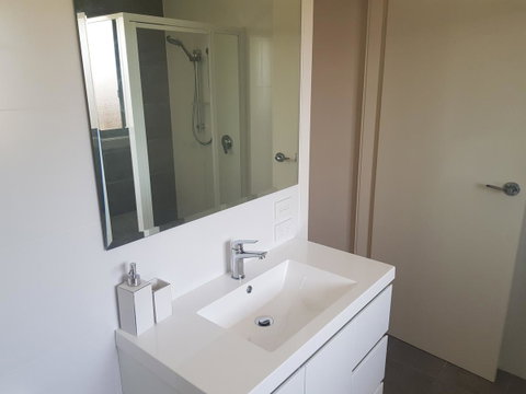 Golden Hill Cottage - Accommodation Sunshine Coast 3
