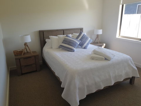 Golden Hill Cottage - Accommodation Sunshine Coast 6