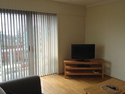 Waterview Apartments - Accommodation Sunshine Coast 12