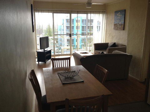 Waterview Apartments - Accommodation Sunshine Coast 2