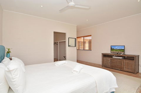 JE Guesthouse, Central To All The Hunter Valley Has To Offer - Accommodation Sunshine Coast 34