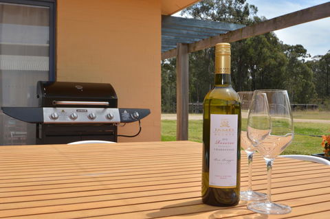 JE Guesthouse, Central To All The Hunter Valley Has To Offer - Accommodation Sunshine Coast 10