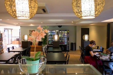 Hotel Hacienda - Accommodation Sunshine Coast 4