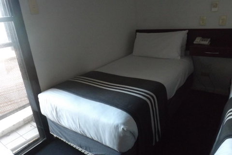Hotel Hacienda - Accommodation Sunshine Coast 16