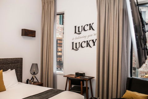 The Lucky Hotel - Accommodation Sunshine Coast 1