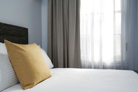 The Lucky Hotel - Accommodation Sunshine Coast 33