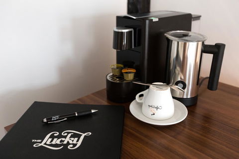 The Lucky Hotel - Accommodation Sunshine Coast 9