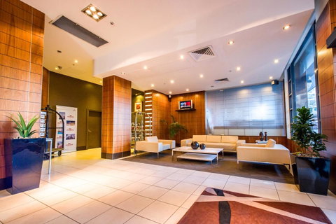 Seasons Harbour Plaza - Accommodation Sunshine Coast 24