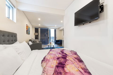 The Merchant Hotel - Accommodation Sunshine Coast 13