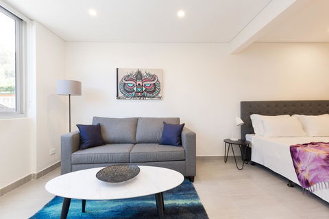 The Merchant Hotel - Accommodation Sunshine Coast 23