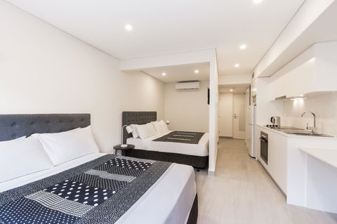 The Merchant Hotel - Accommodation Sunshine Coast 8