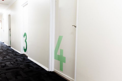 Mad Monkey Broadway - Accommodation Sunshine Coast 29