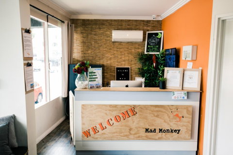 Mad Monkey Broadway - Accommodation Sunshine Coast 25