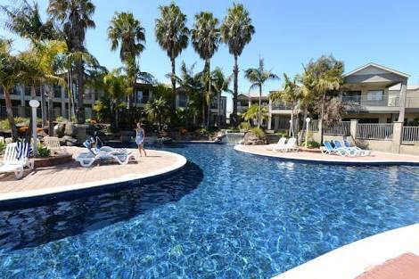 Yarrawonga Waterfront Apartments - Accommodation Sunshine Coast 3