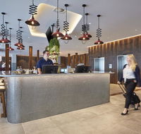 Holiday Inn Express Newcastle - Accommodation Sunshine Coast