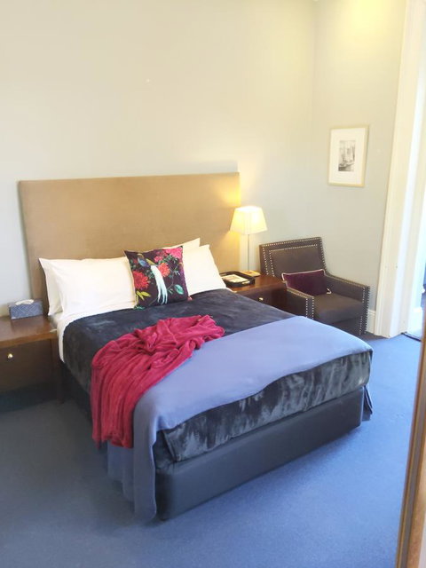 Bayswater Boutique Lodge - Accommodation Sunshine Coast 2