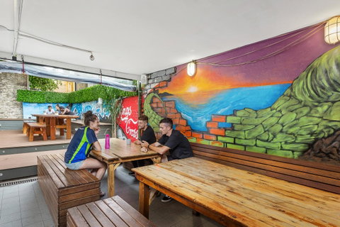 Summer House Kings Cross - Accommodation Sunshine Coast 10