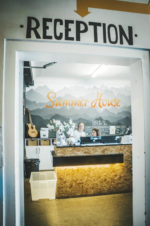 Summer House Kings Cross - Accommodation Sunshine Coast 3