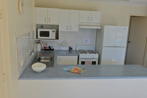 Beach House Holiday Apartments - Accommodation Sunshine Coast 6
