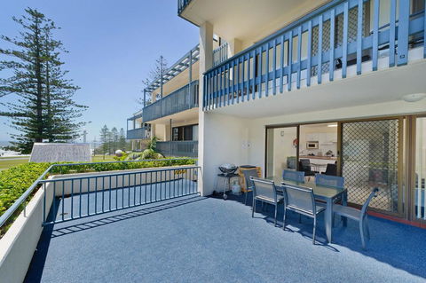 Beach House Holiday Apartments - Accommodation Sunshine Coast 23