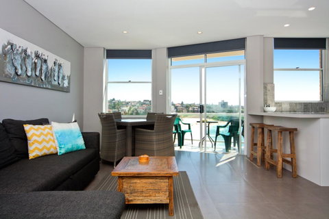 Gorgeous Coogee Views 2 Beds WT21 - Accommodation Sunshine Coast 8