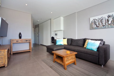 Gorgeous Coogee Views 2 Beds WT21 - Accommodation Sunshine Coast 12