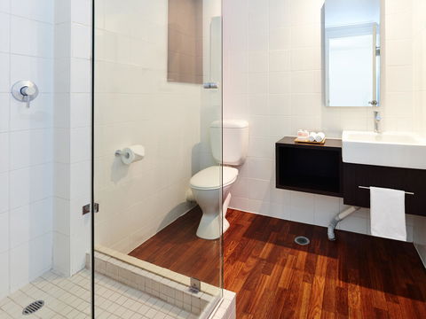 Hotel Urban St Leonards - Accommodation Sunshine Coast 15