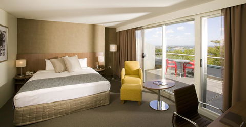 Hotel Urban St Leonards - Accommodation Sunshine Coast 29