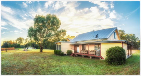 Madigan Wine Country Cottages - Accommodation Sunshine Coast 1