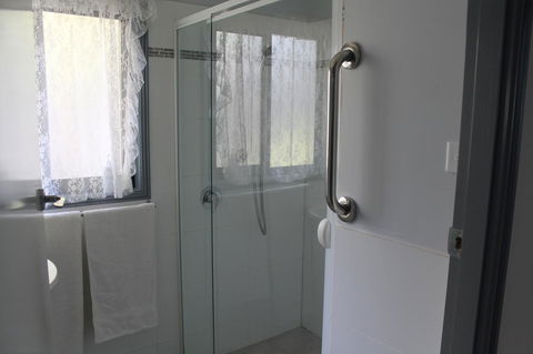 Ducati\'s B And B - Accommodation Sunshine Coast 10