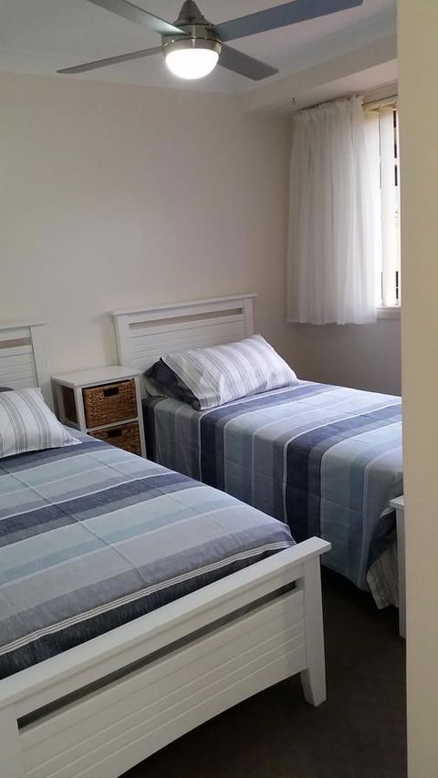 Twin Palms Holiday House At Lighthouse - Accommodation Sunshine Coast 10