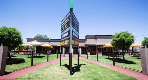 Boomerang Hotel - Accommodation Sunshine Coast 4