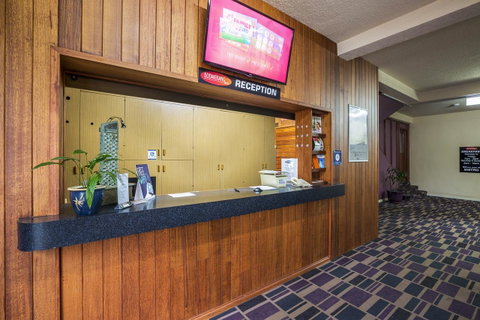 Boomerang Hotel - Accommodation Sunshine Coast 9
