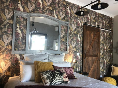 Chanticleer Gardens Barn Cottage With A Pool - Accommodation Sunshine Coast 20
