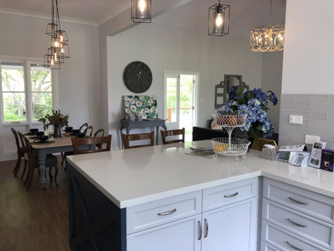Chanticleer Gardens Barn Cottage With A Pool - Accommodation Sunshine Coast 27