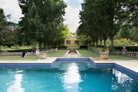 Chanticleer Gardens Barn Cottage With A Pool - Accommodation Sunshine Coast 15