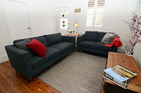 Thelma's Temora - Accommodation Sunshine Coast 6