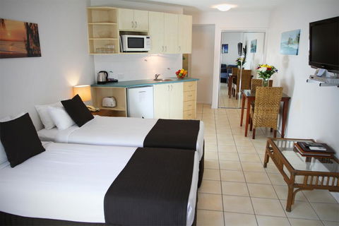 The Byron Beachcomber - Accommodation Sunshine Coast 9