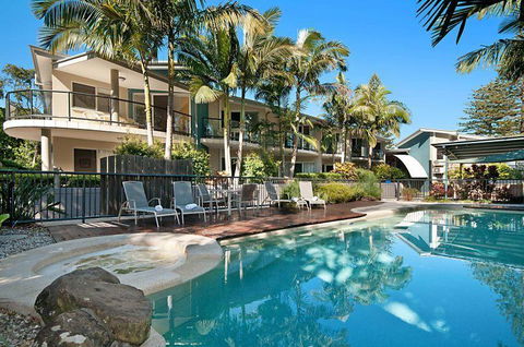 The Byron Beachcomber - Accommodation Sunshine Coast 1