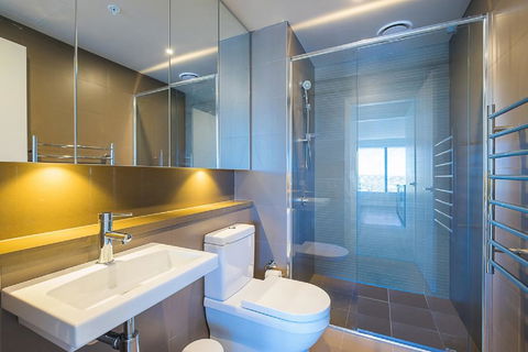 Australian Tower Stay - Accommodation Sunshine Coast 9