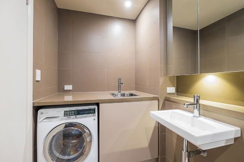 Australian Tower Stay - Accommodation Sunshine Coast 16