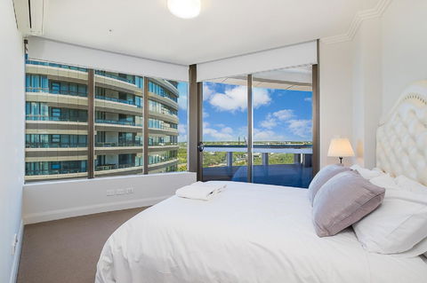 Australian Tower Stay - Accommodation Sunshine Coast 5