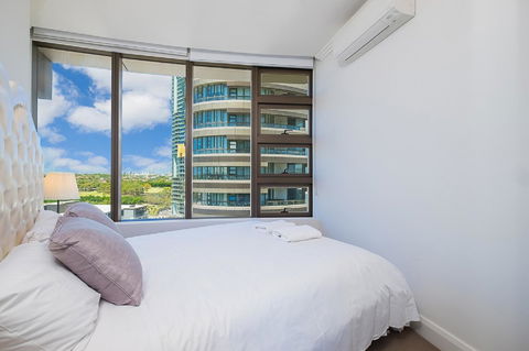 Australian Tower Stay - Accommodation Sunshine Coast 2