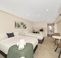 Carlton Suites - Accommodation Sunshine Coast