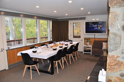 Pure Chalet Thredbo - Accommodation Sunshine Coast 3