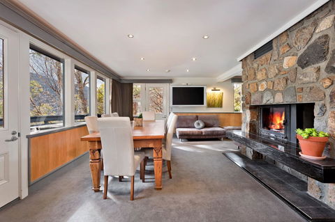 Pure Chalet Thredbo - Accommodation Sunshine Coast 14