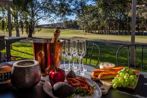 Horizons Retreat & Golf, Villa 133 - Accommodation Sunshine Coast 0
