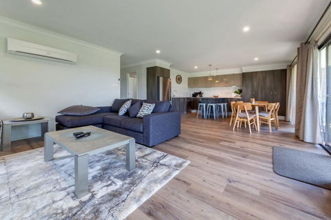 Horizons Retreat & Golf, Villa 133 - Accommodation Sunshine Coast 3